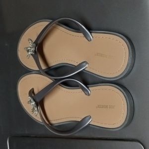 Joe Boxer Women's Sandals good condition.